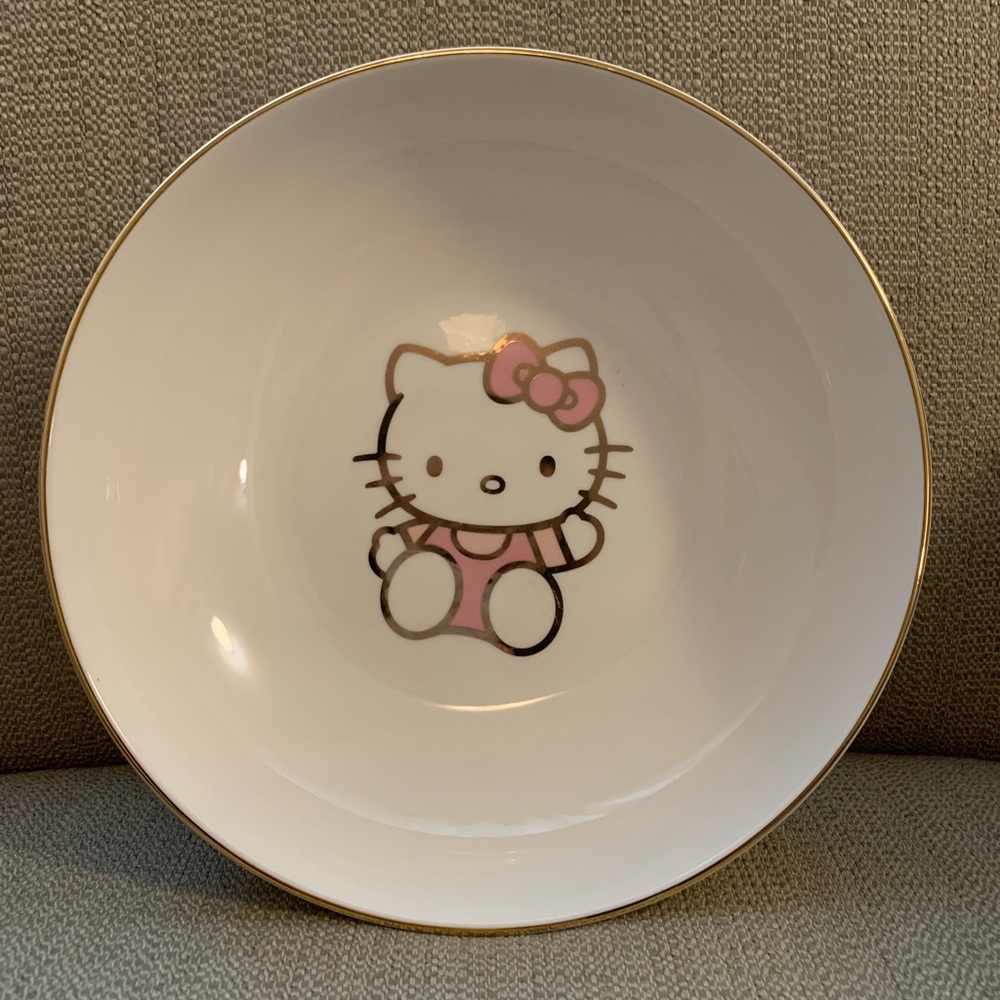 Sanrio Hello Kitty Pink Gold Bow Ceramic Dinner Pasta Bowl